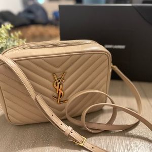 LOU IN QUILTED LEATHER “DARK BEIGE”